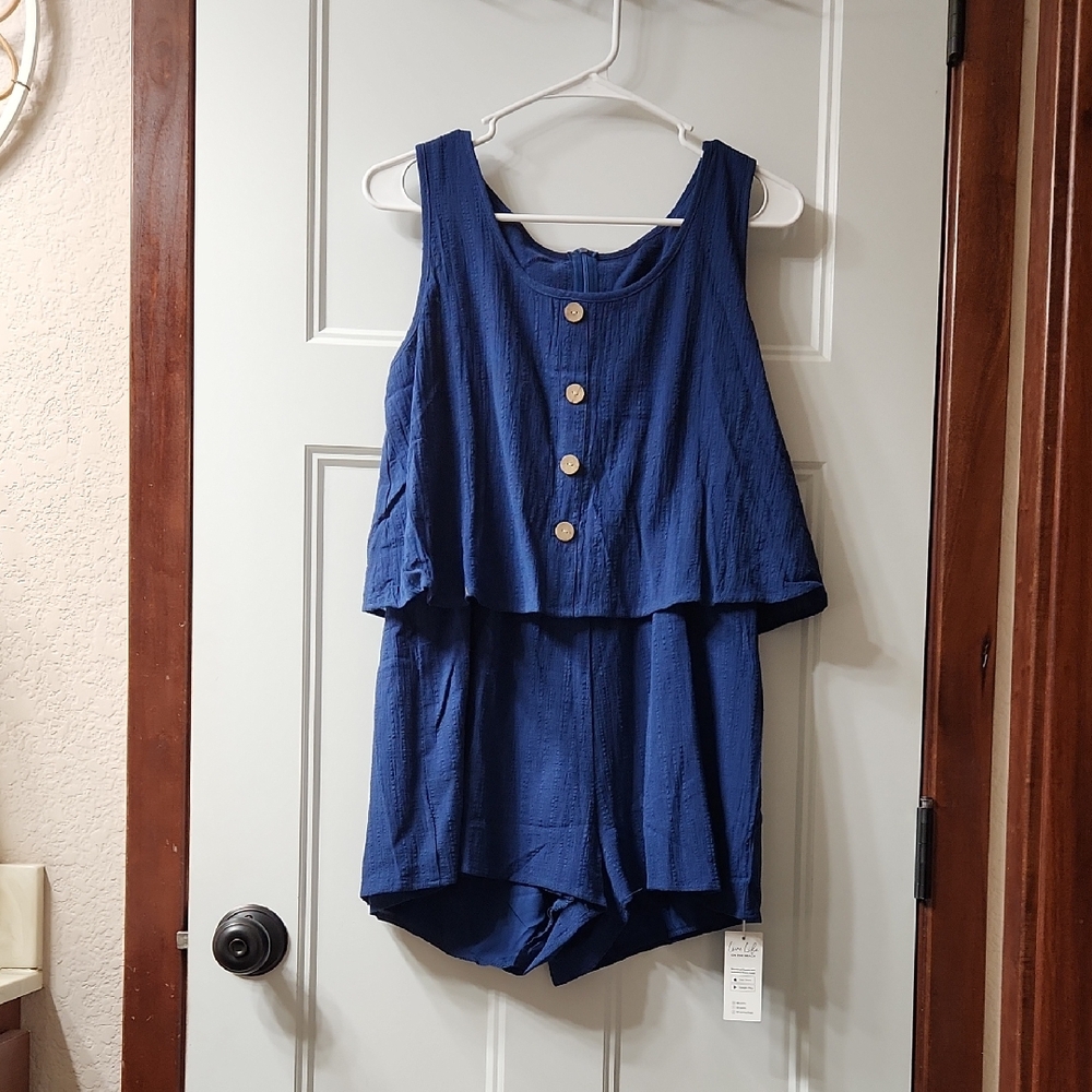 Cupshe Navy Blue Sleeveless Button-Front Romper